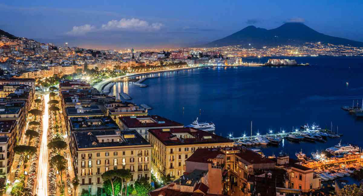 Napoli Fuori Itinerario